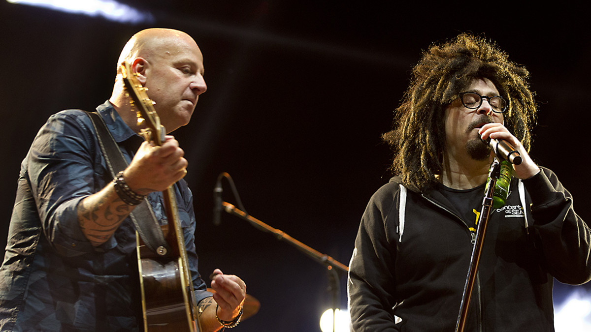 COUNTING CROWS & PASKAL JAKOBSEN HOLIDAY IN SPAIN